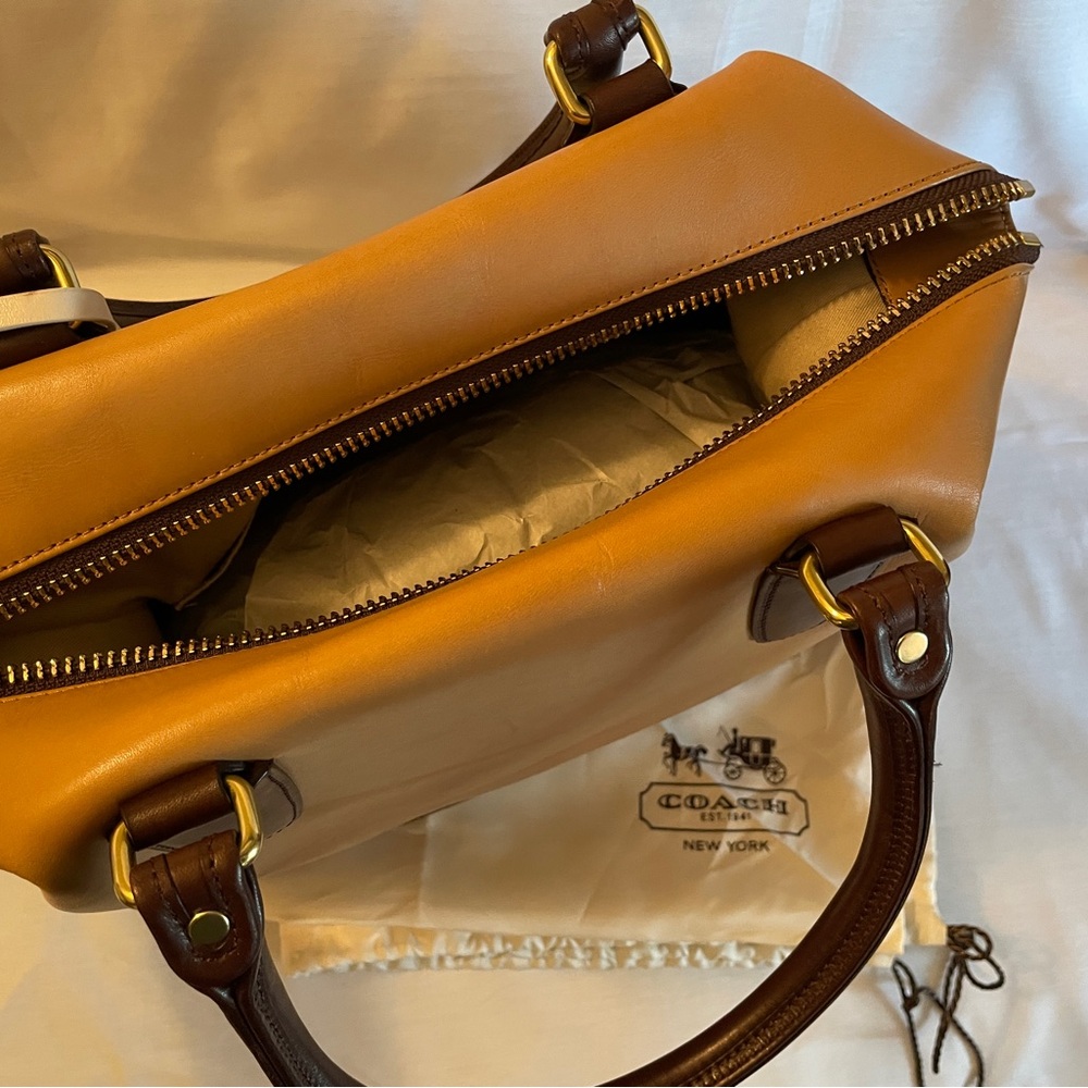 Coach Legacy Rory 19902 - Picture 10 of 12